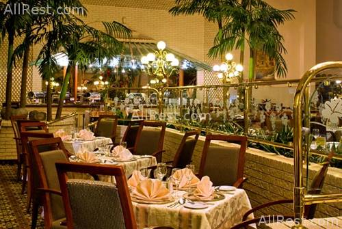 Sheraton Ambassador Hotel 6